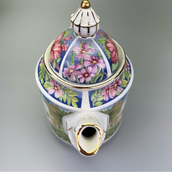 Vintage James Sadler Bermuda Teapot - Picture 2 of 15
